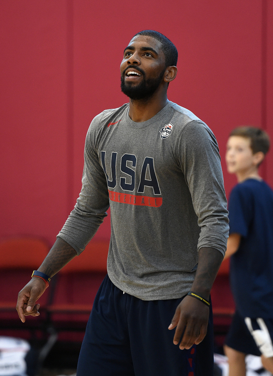 将拉近男 将拉近男