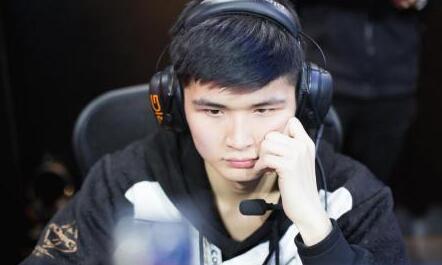 现役最年长 现役最年长