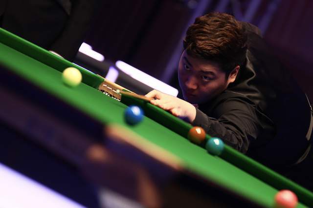 员们高度重 员们高度重